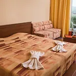 Hotel Plamena Palace 4*
