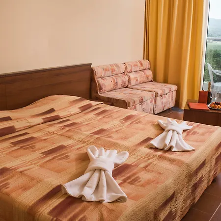 فندق Plamena Palace 4*