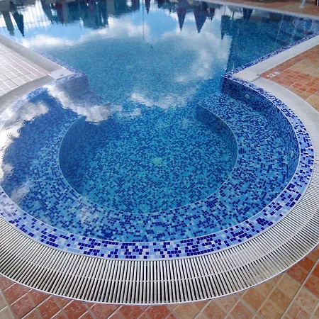 מלון Plamena Palace פרימורסקו