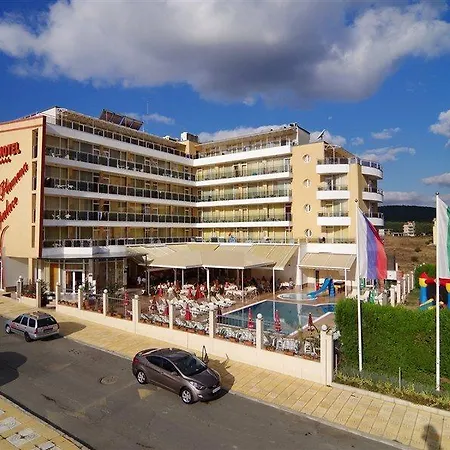 فندق Plamena Palace 4*