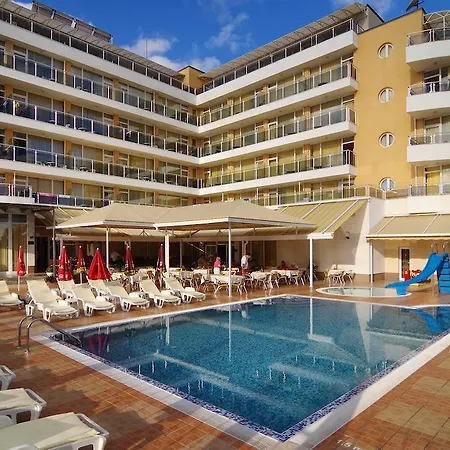 فندق Plamena Palace 4*