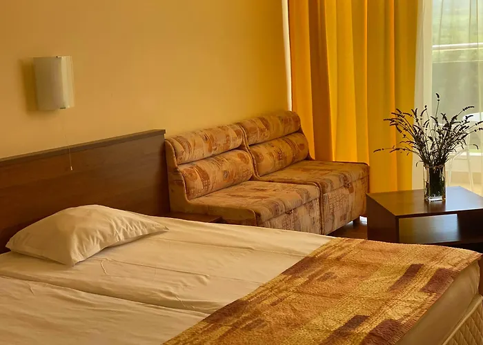 Plamena Palace Πριμόρσκο