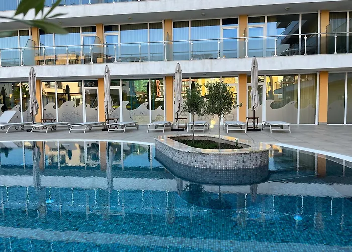 Plamena Palace Πριμόρσκο