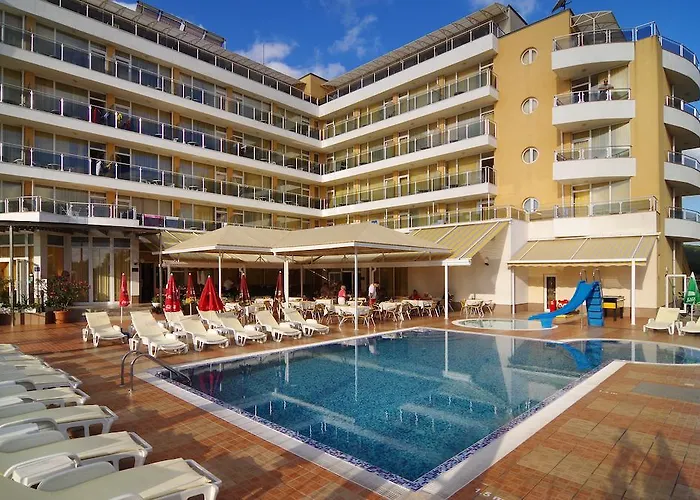 Ξενοδοχείο Plamena Palace 4*